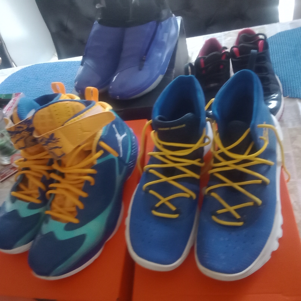 Beautiful Sneaker lot X4 size 10 mens